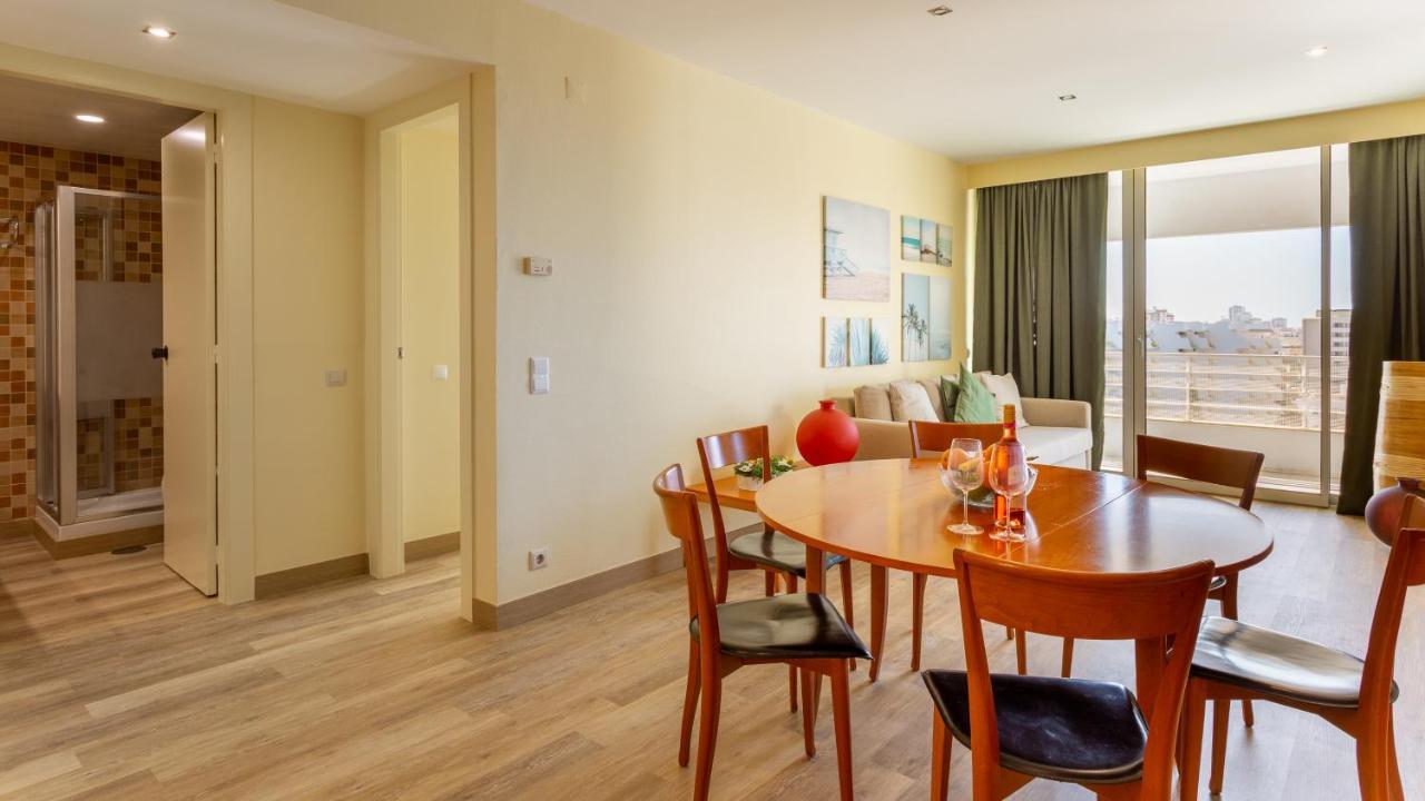 Divine Marina Apartment W/ Pool & Garden By Lovelystay กัวเตย์รา ภายนอก รูปภาพ